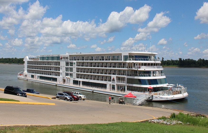 Tauck vs Viking River cruises